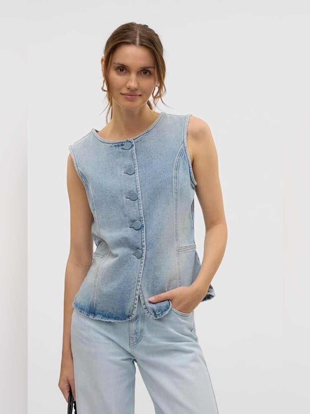 Vero Moda Light Blue Sleeveless Denim Button-Front Top
